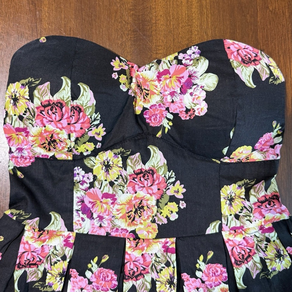 Rue 21 Strapless Moody Floral Fit Flare Dress XS Black Pink Sweetheart Coquette - Picture 4 of 11